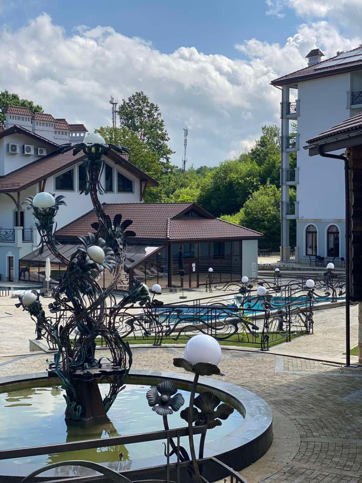 Molfar & карпати Отель